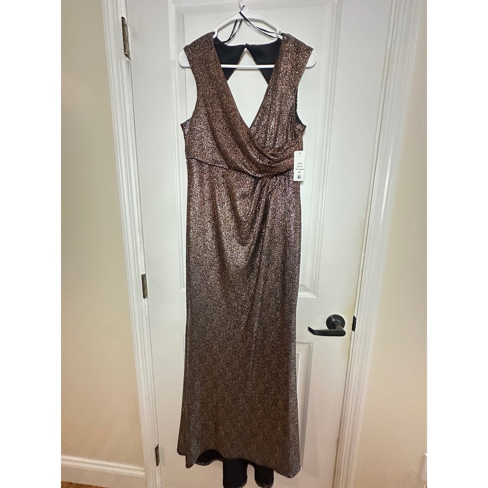 R&M Richards Bronze Ombre Metallic Gown Sleeveless Keyhole Back Maxi Dress 8P